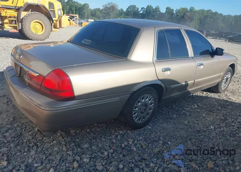 2003 Mercury Grand Marquis Gs z USA, uszkodzony, nr VIN 2MEFM74W33X698646